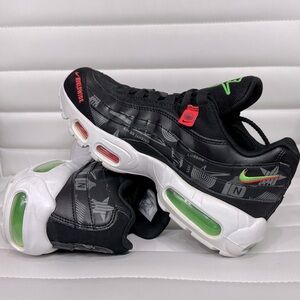 Nike Air Max 95 Worldwide Pack Black Mens 6.5 Womens 8 Barely Worn CQ9743-001